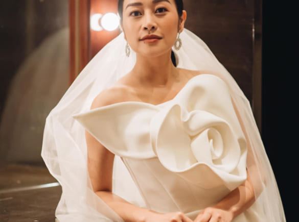 Cô dâu showbiz Việt chuộng váy cưới tối giản những tháng đầu năm 2019
