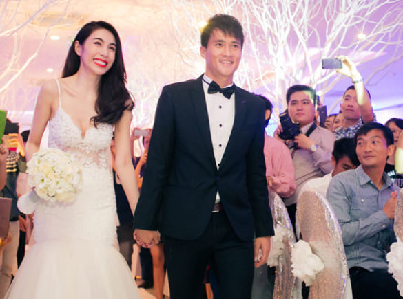 Những sự cố nhớ đời trong đám cưới của sao Việt
